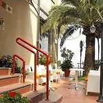 Hotel West End