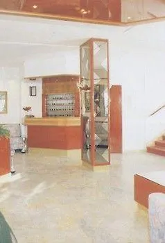 West End Hotel