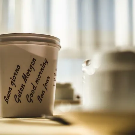 West End Ξενοδοχείο 3*