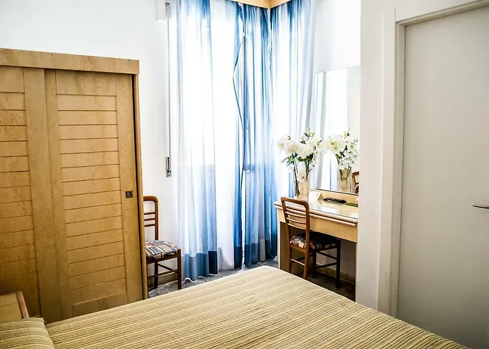 威斯安德酒店 3*