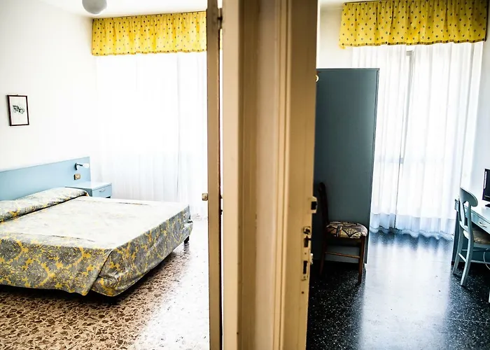 威斯安德酒店 3*